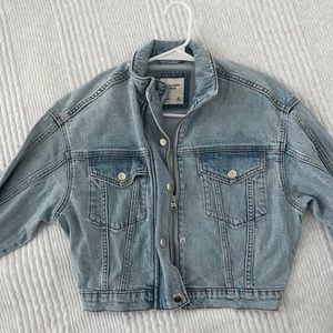Abercrombie crop denim jacket